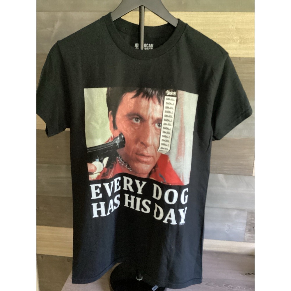 Scarface American Classics T-shirt (Every Dog Has It's Day) SZ‎ Small